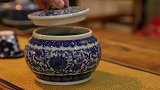 喝茶需要的仪式感一个漂亮的青花茶叶罐