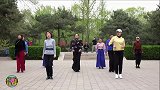 玲珑广场舞《醉倾城》，看玲珑的美女老师们跳舞真是陶醉！