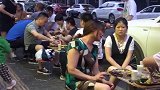 露天牛排店你肯定没吃过，听完老板娘的话，可想而知西餐厅有多暴利！