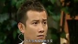 七夕偶遇文章，穿4月前旧衣形单影只，低头急走人群中显落寞