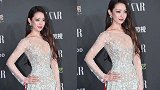 郎朗娇妻身材太完美抹胸裙穿出贵妇感，网友羡慕“蚂蚁腰”