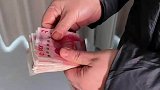 把女闺蜜介绍给弟弟并牵手成功了