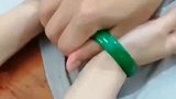 进店不给钱，手镯马上变手铐，玉店果然不简单！