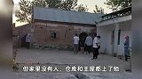 姜萍家院子成网红打卡地，有博主称“肯定能堵上”，村民正常生活受影响