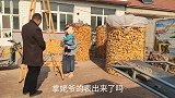 小凯第一次见准岳父，临走时准岳父却搬着木头送女婿，发生了啥事