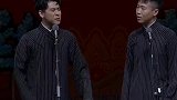 郭德纲小儿子随张云雷澳洲巡演，扑他怀里撒娇，张云雷宠一脸