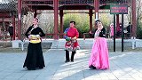 乐羽舞蹈队今年首场演出《我的家乡叫天堂》姜老师与天鹅老师助演