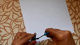 废旧奶粉勺遇到彩纸，变成一朵漂亮的墙挂花朵