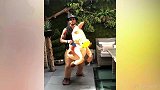 骑马的汉子你威武雄壮 埃弗拉这身行头如何