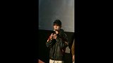 易烊千玺羞谈《少年的你》荧幕初吻很有难度