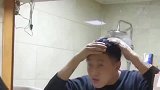 睡觉头发翘了怎么办，小伙教科书式解决办法！豪横