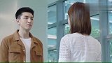 霸道总裁接美女,俩人聊天才发现闺蜜从中捣乱,真是醉了