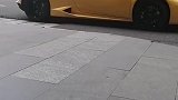 怎么了跑车副驾驶没有小姐姐