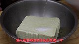 用豆腐做丸子汤，真的没想到它这么好喝，食材简单美味，太好吃了