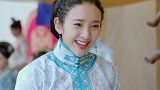 格格被心机侍女和主人撞发型，格格取下发簪，瞬间迷倒一片