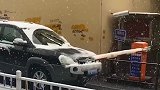 你这是跟我车上的雨刷跳尬舞的节奏吗