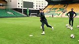 脚法神了！三狮青年军射门训练弹无虚发 侧身凌空帅到爆