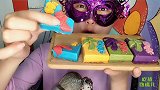 妹子吃“兰花牌巧克力”多彩花朵似蝴蝶，丝滑香甜超棒