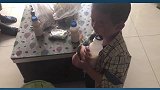 超小厨无肉不欢，出差回家第一事就吃妈妈亲手做的面，一人吃三碗
