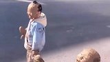拥有完整的童年是每个人类幼崽的愿望