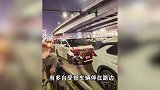 珠海一车辆撞车后不减速又撞向多车，警方回应