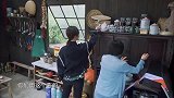 张子枫向杨紫介绍蘑菇屋狂野泡茶方式，杨紫：就这？