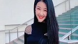 绝活表演，美女真厉害值得点赞