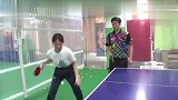 《爆笑60秒》当运动白痴接触体育运动 打乒乓简直笑料百出