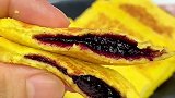 用蓝莓酱做的吐司真的太好吃了你确定不来一个吗