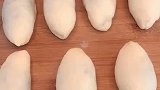 不用烤箱也可以做好吃的豆沙面包