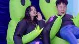 baby，杜海涛跳外星人劫持舞，可爱中掺着些许迷惑。