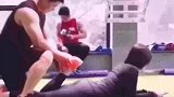 小姐姐的屁，直冲天灵盖呀！