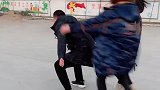 想背“小情人”，让我抢先了……