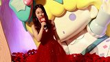 黄心颖返港后再未出门 父母为爱女速递爱心盆菜一家人团聚过节