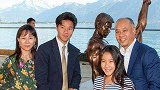 56岁李宁与57岁妻子现状：他很成功却苍老，她却依旧美丽