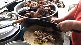 中国粉丝花了150块请几个越南姑娘吃马肉火锅，她们很喜欢喝酒
