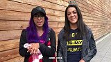 WWE-18年-世界巡演：贝莉与班克斯造访阿森纳女足 获赠专属订制球衫-花絮