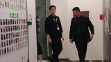 李现度假又被叫回来上班，真辛苦