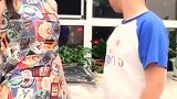 小姐姐套路弟弟奇葩问题，结果弟弟把她堵的哑口无言