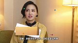 袁弘带2岁儿子外出，四坨碰到小朋友玩枪，立马手拿兵器参与萌翻