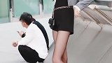 小姐姐这身材绝了