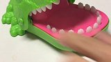咬手鳄鱼玩具咬人玩具咬手指鲨鱼恐龙儿童整蛊玩具男女孩亲子互动