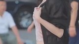 颜色和身材都在线的小姐姐