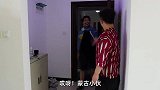 老猫做5斤红柳烤肉，邀请蒙古小伙一起吃，大口吃肉真过瘾