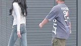 嘟啦嘟啦，是魔性的步伐！