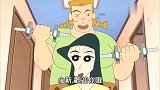 蜡笔小新：加上些蓝莓当装饰！看着就让人胃口大开哦
