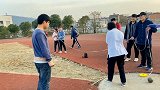 不愧是铅球全校第一的女生，看到后我都惊讶了，堪称完美！