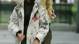 呵呵，男人，占着锅里吃着碗里的