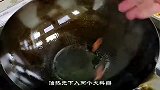 吃饭没胃口的往这看，一把黄豆配上芥菜疙瘩，简单一炒，好吃到撑