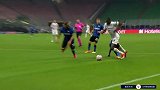 第63分钟门兴格拉德巴赫球员本塞拜尼点球进球 国际米兰1-1门兴格拉德巴赫
